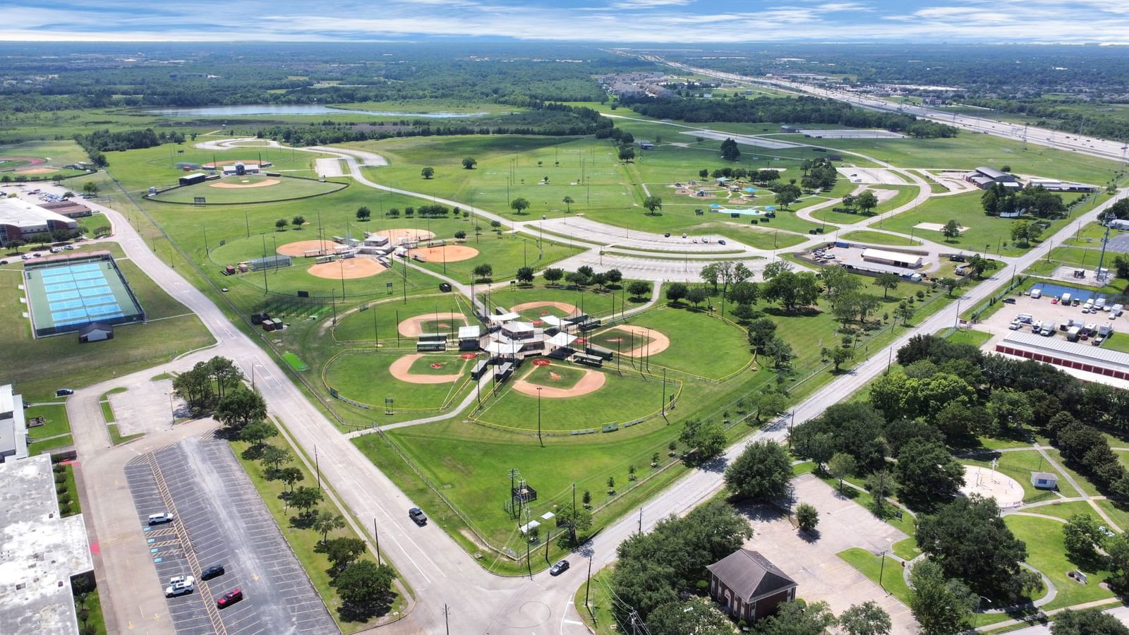 Real estate property located at 10227 Kirkwren, Harris, Houston, TX, US