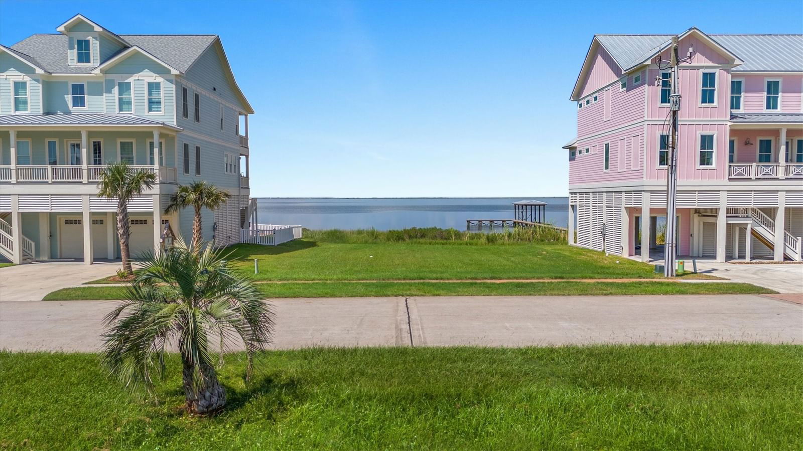 Real estate property located at 26702 Bay Water, Galveston, Pointe West, Galveston, TX, US