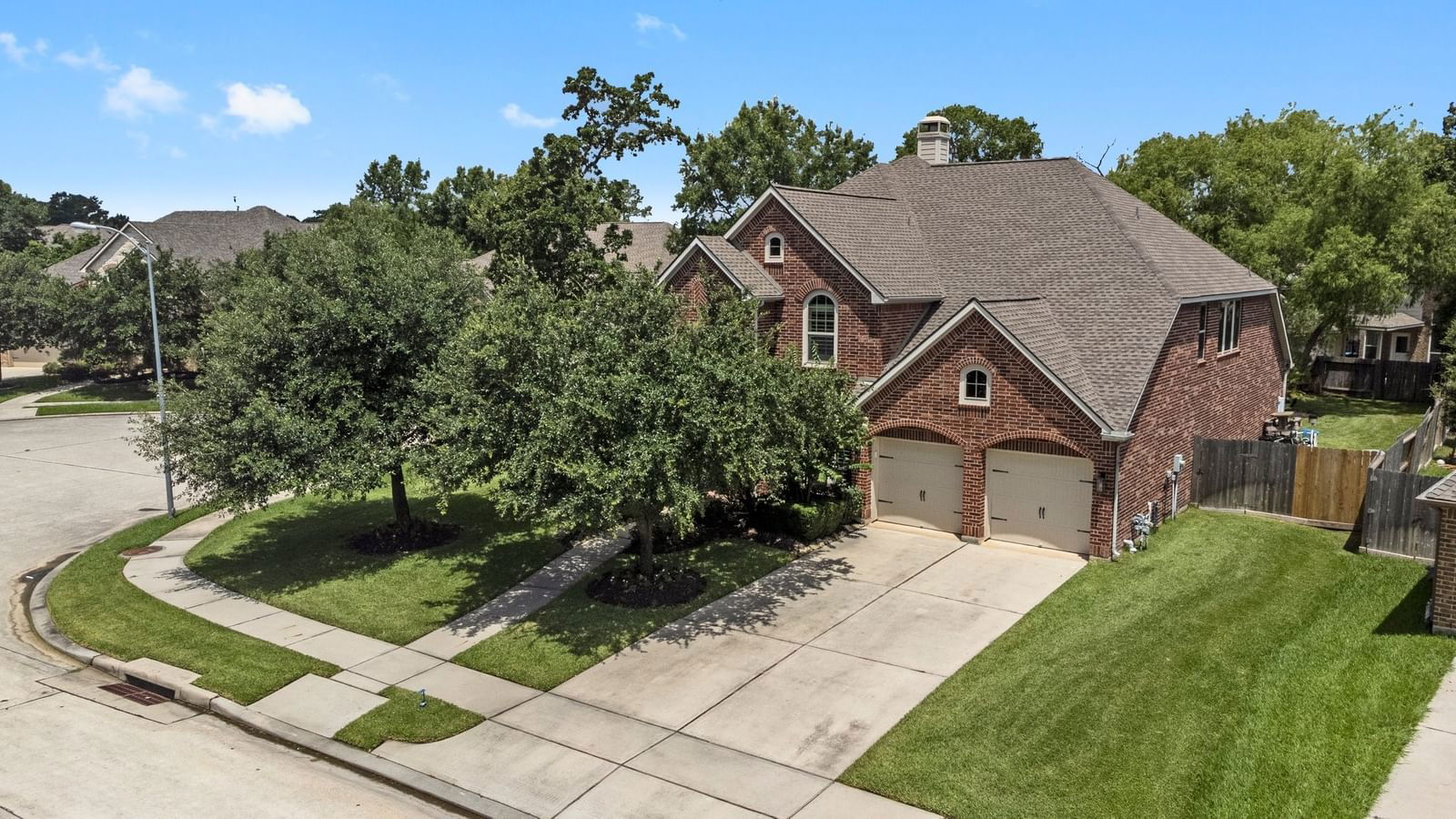 Real estate property located at 2203 Chelsea Creek, Montgomery, Spring Trails 16, Spring, TX, US