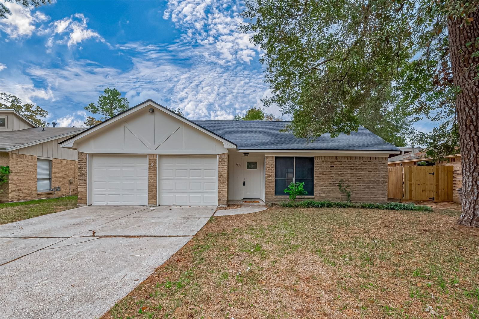 Real estate property located at 4907 Fox Hollow, Harris, Foxhollow West R/P, Spring, TX, US