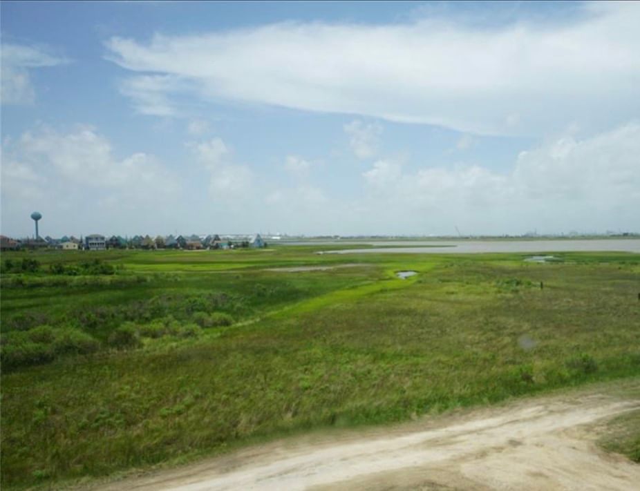 Real estate property located at 206 Nesmith, Brazoria, Nesmith Tr 212, Surfside Beach, TX, US