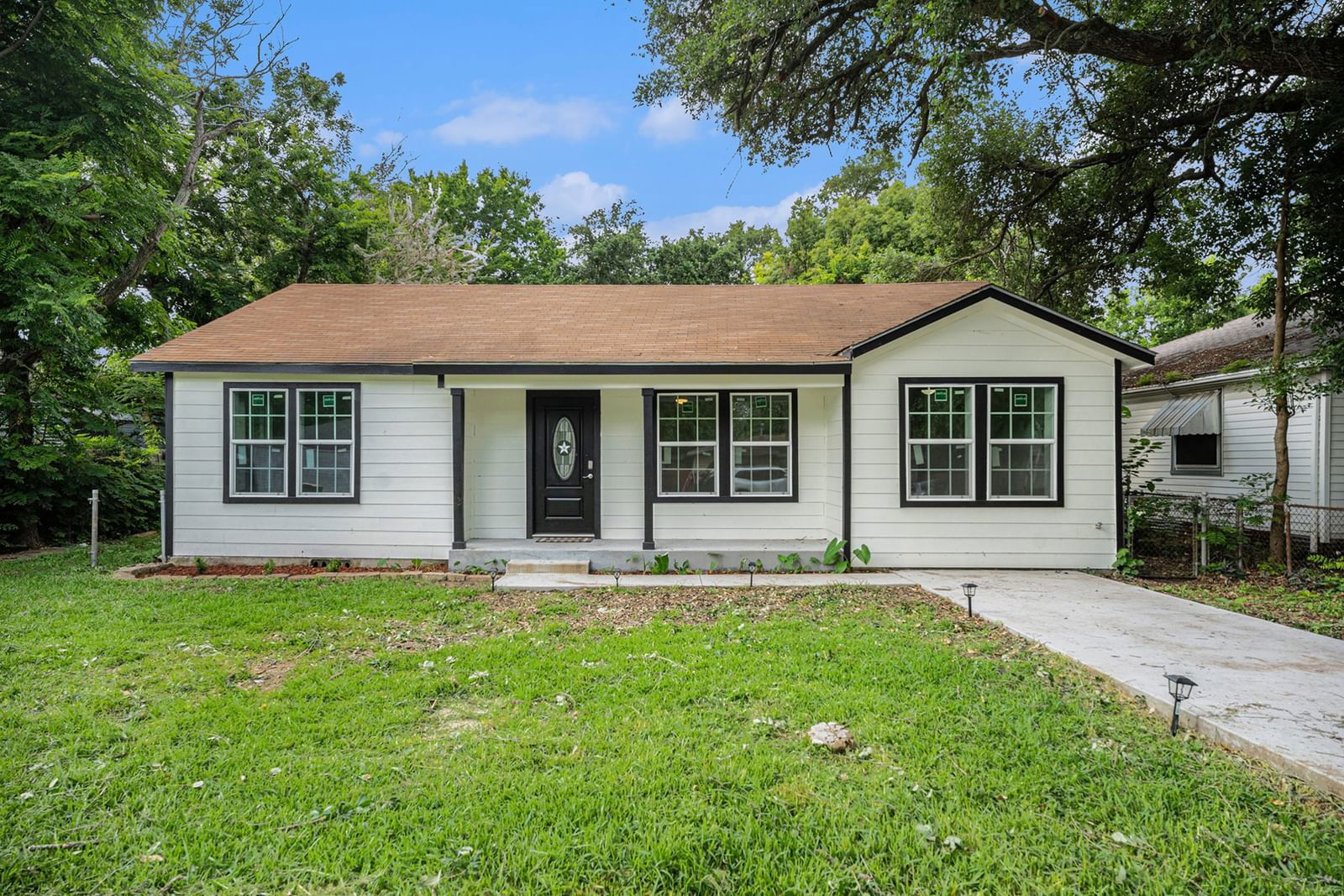 Real estate property located at 1903 Little, Galveston, Lenz Sub, La Marque, TX, US