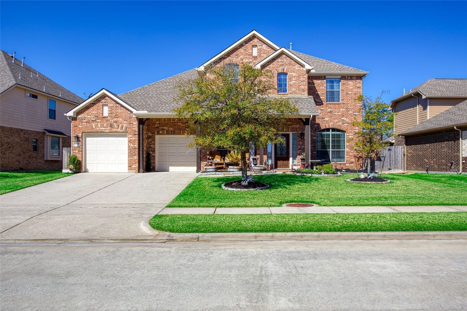 Real estate property located at 22734 Newcourt Place, Harris, Inverness Estates Sec 06, Tomball, TX, US