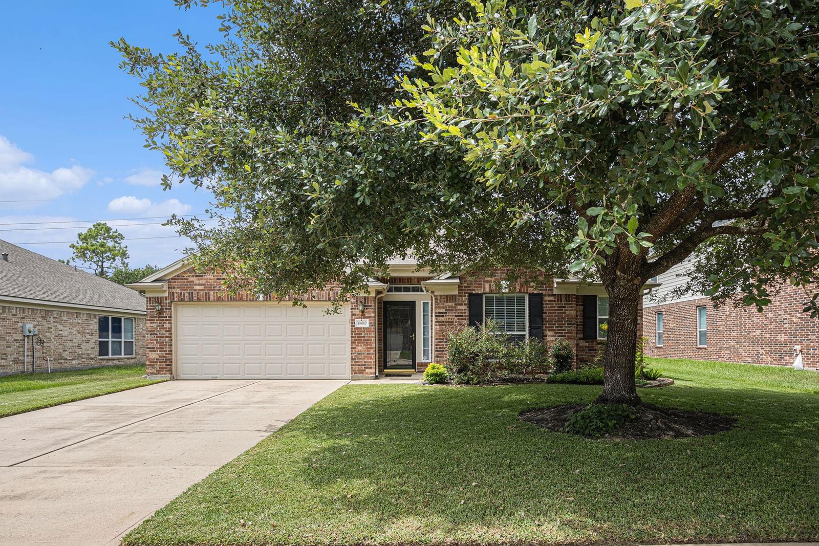 Real estate property located at 18610 Keystone Oak, Harris, Oak Rdg Place Sec 07, Houston, TX, US