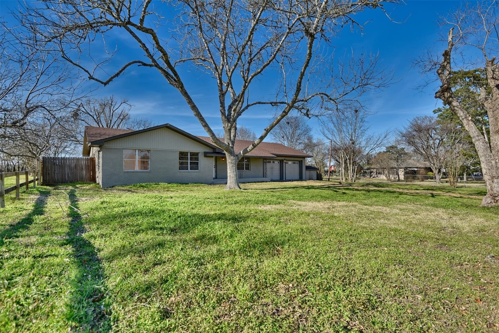 Real estate property located at 306 N Live Oak, Fayette, City Of Round Top 490, Round Top, TX, US
