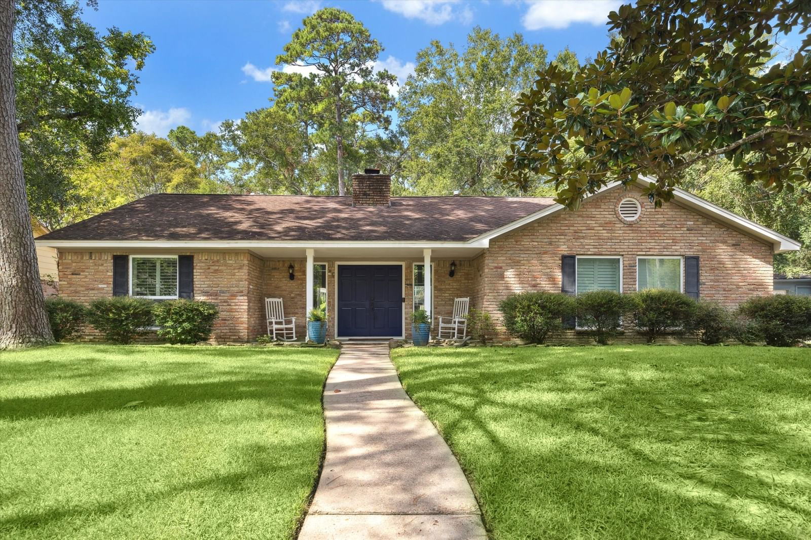 Real estate property located at 2123 Riverlawn, Harris, Woodland Hills Village, Kingwood, TX, US