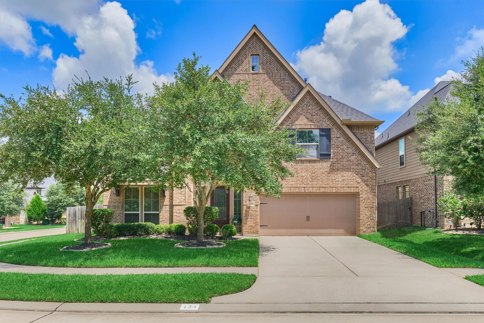 Real estate property located at 134 Deerchase, Montgomery, The Meadows At Jacobs Reserve, Conroe, TX, US