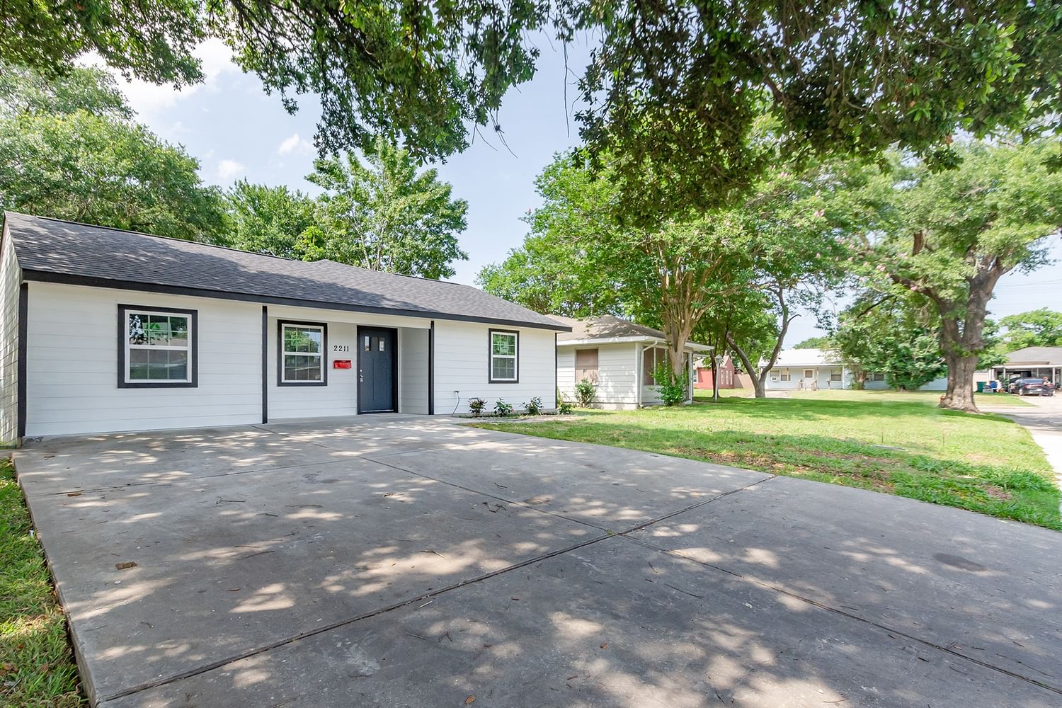 Real estate property located at 2211 Pomona, Harris, Red Bluff Terrace Sec 02, Pasadena, TX, US