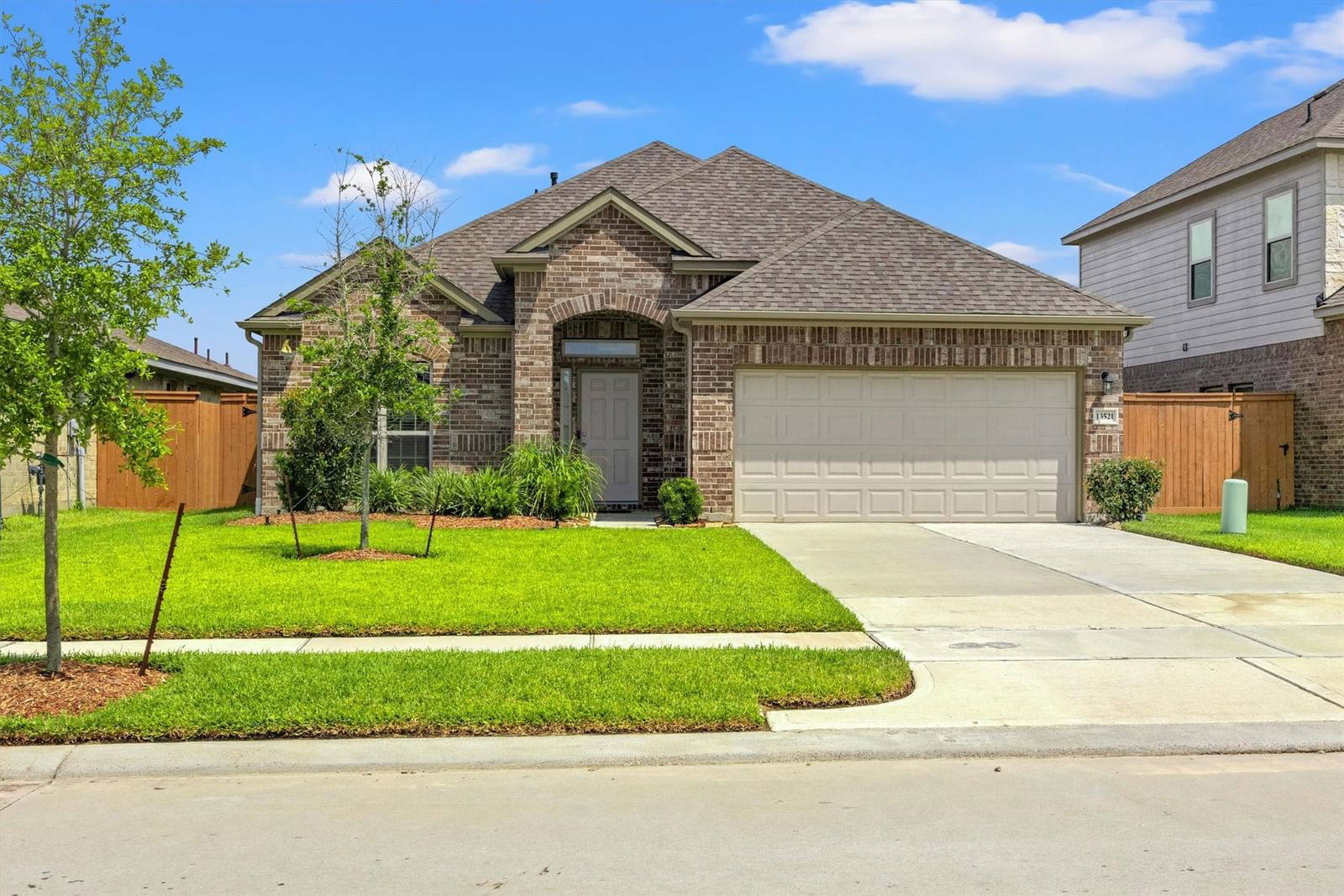 Real estate property located at 13521 Diamond Reef, Galveston, Lago Mar, Texas City, TX, US