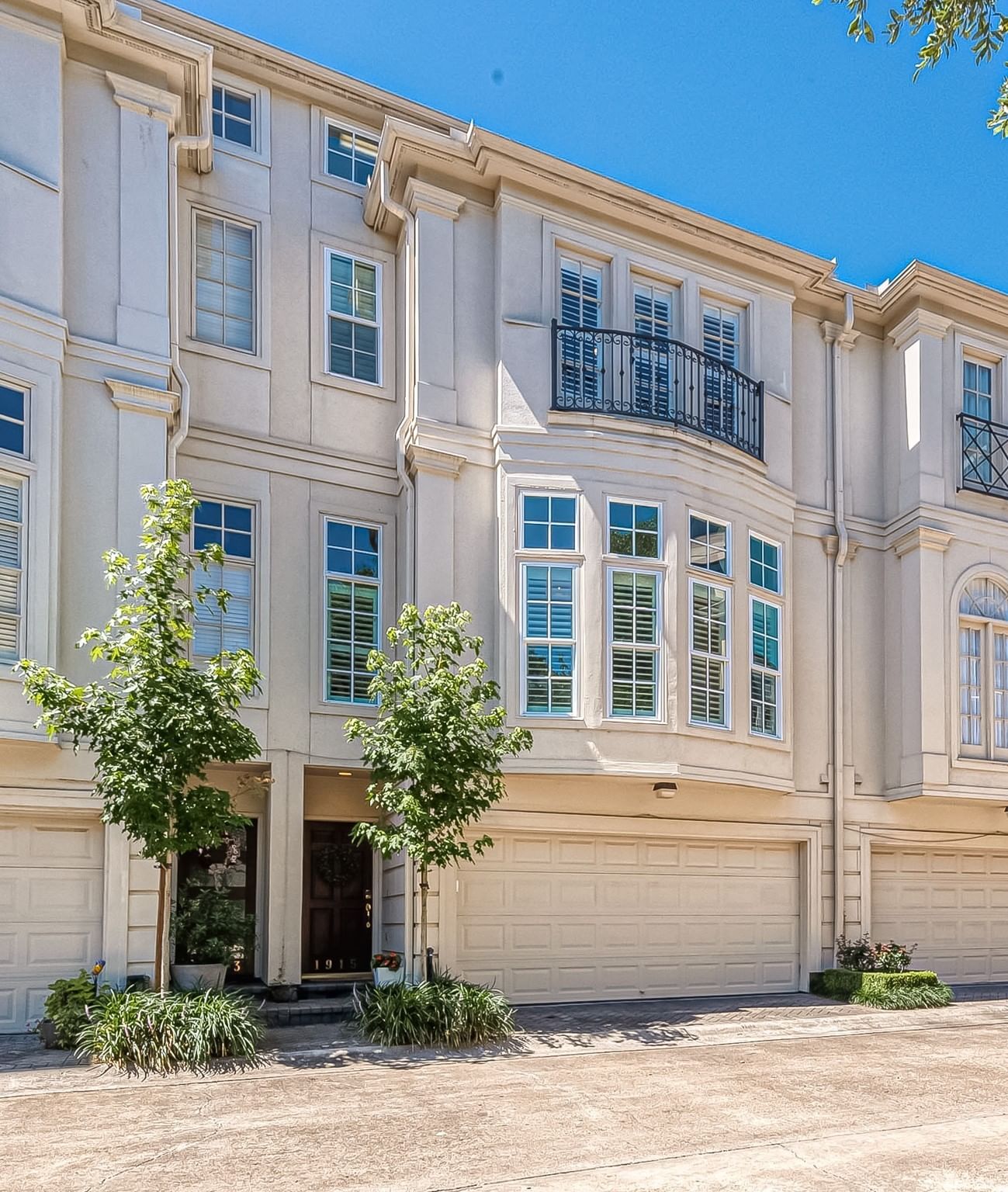 Real estate property located at 1915 Greenwich Terrace, Harris, Greenwich Court, Houston, TX, US