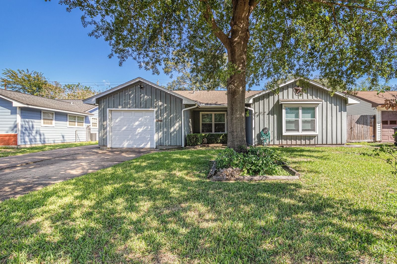 Real estate property located at 12847 Orleans St, Harris, Hidden Forest Sec 01, Houston, TX, US