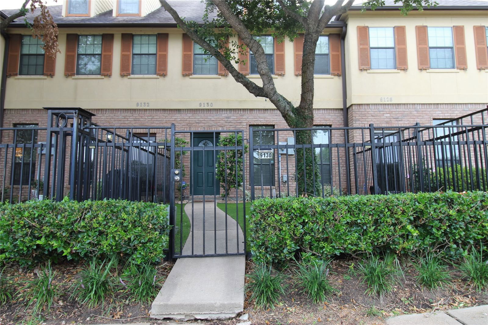 Real estate property located at 9130 Lakes At 610, Harris, Bedford Falls, Houston, TX, US