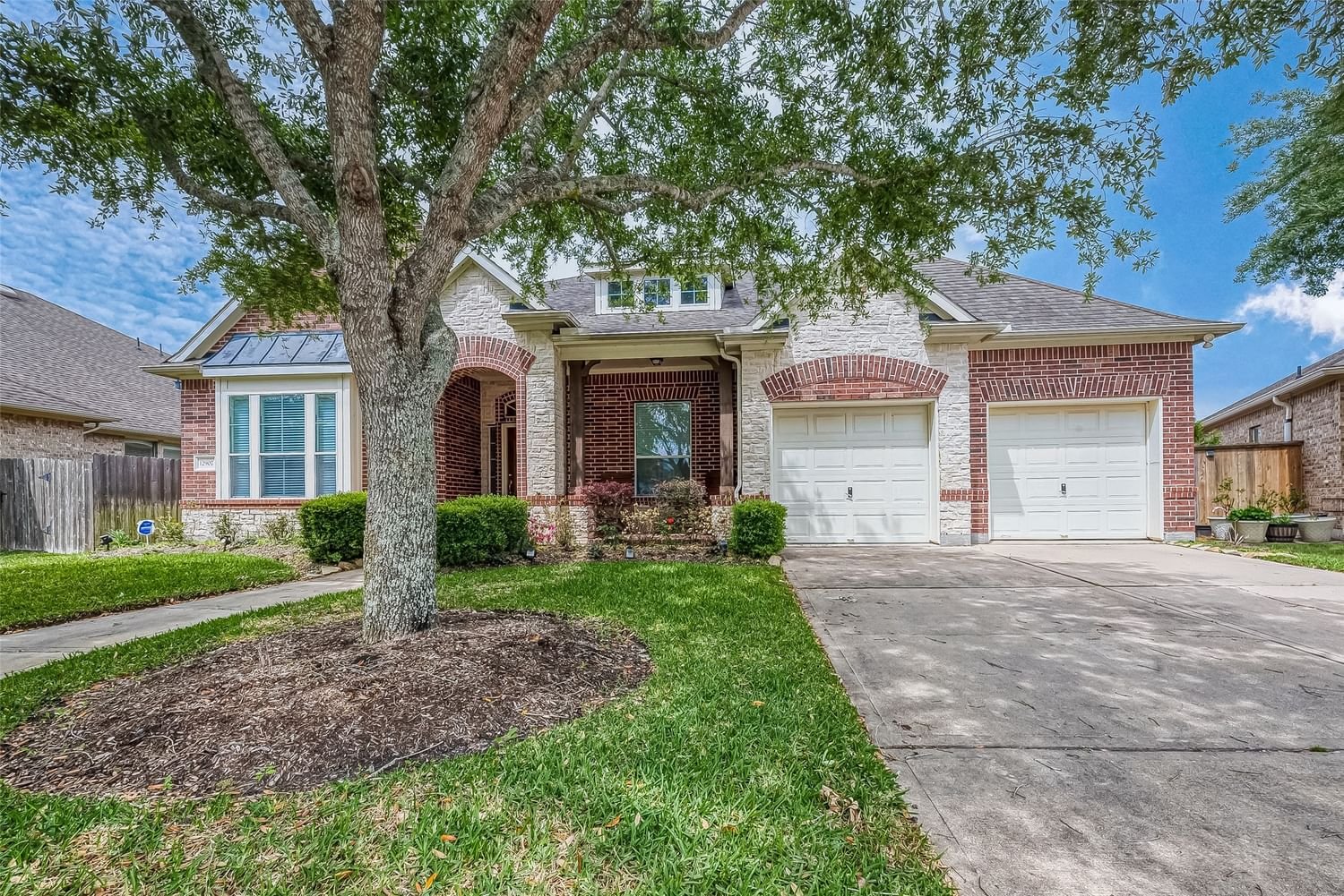 Real estate property located at 12907 Southern Ridge, Brazoria, Southern Trails West Sec 2, Pearland, TX, US