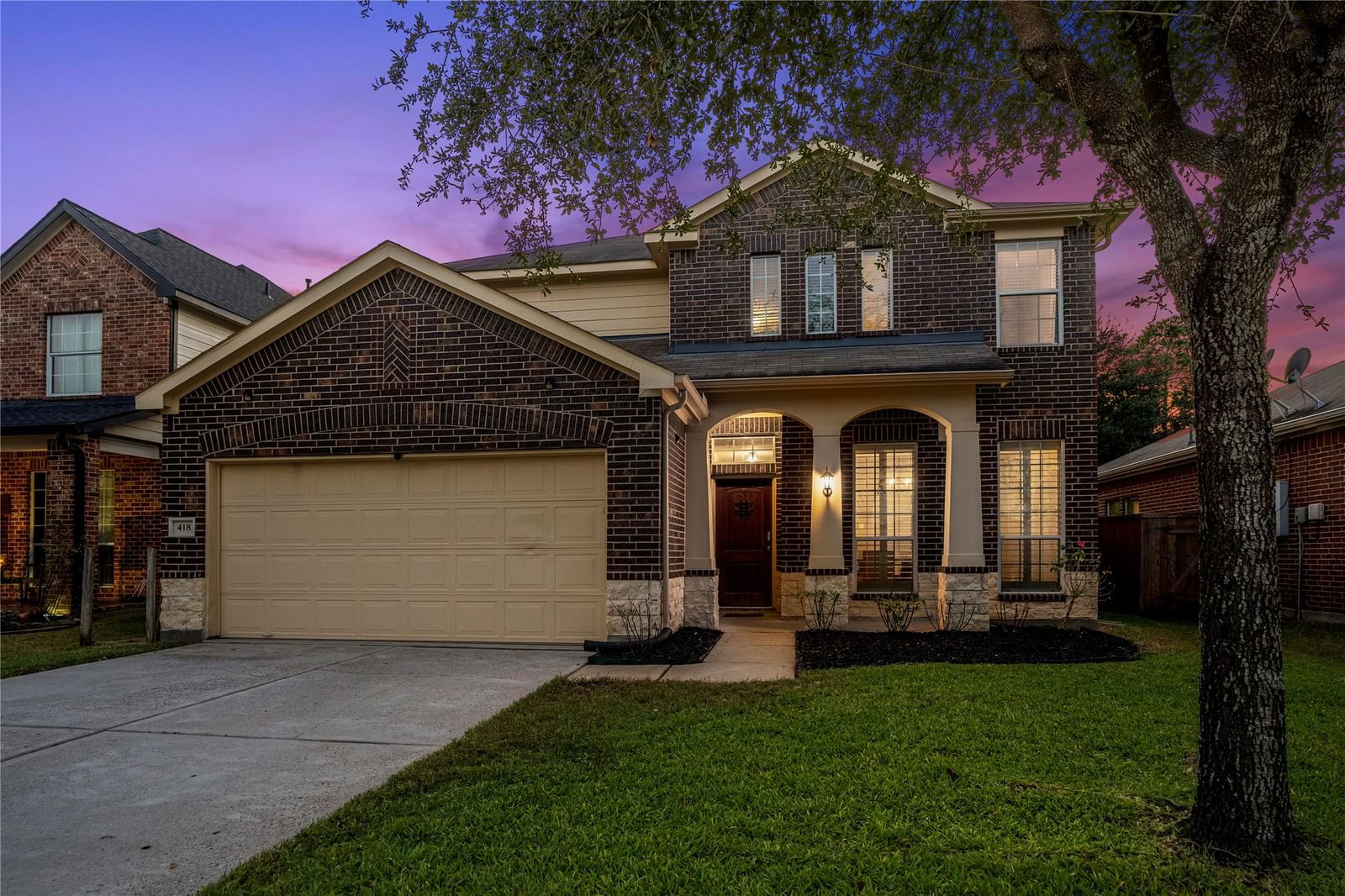 Real estate property located at 418 Oak Gate, Montgomery, Woodhaven Forest 01, Conroe, TX, US