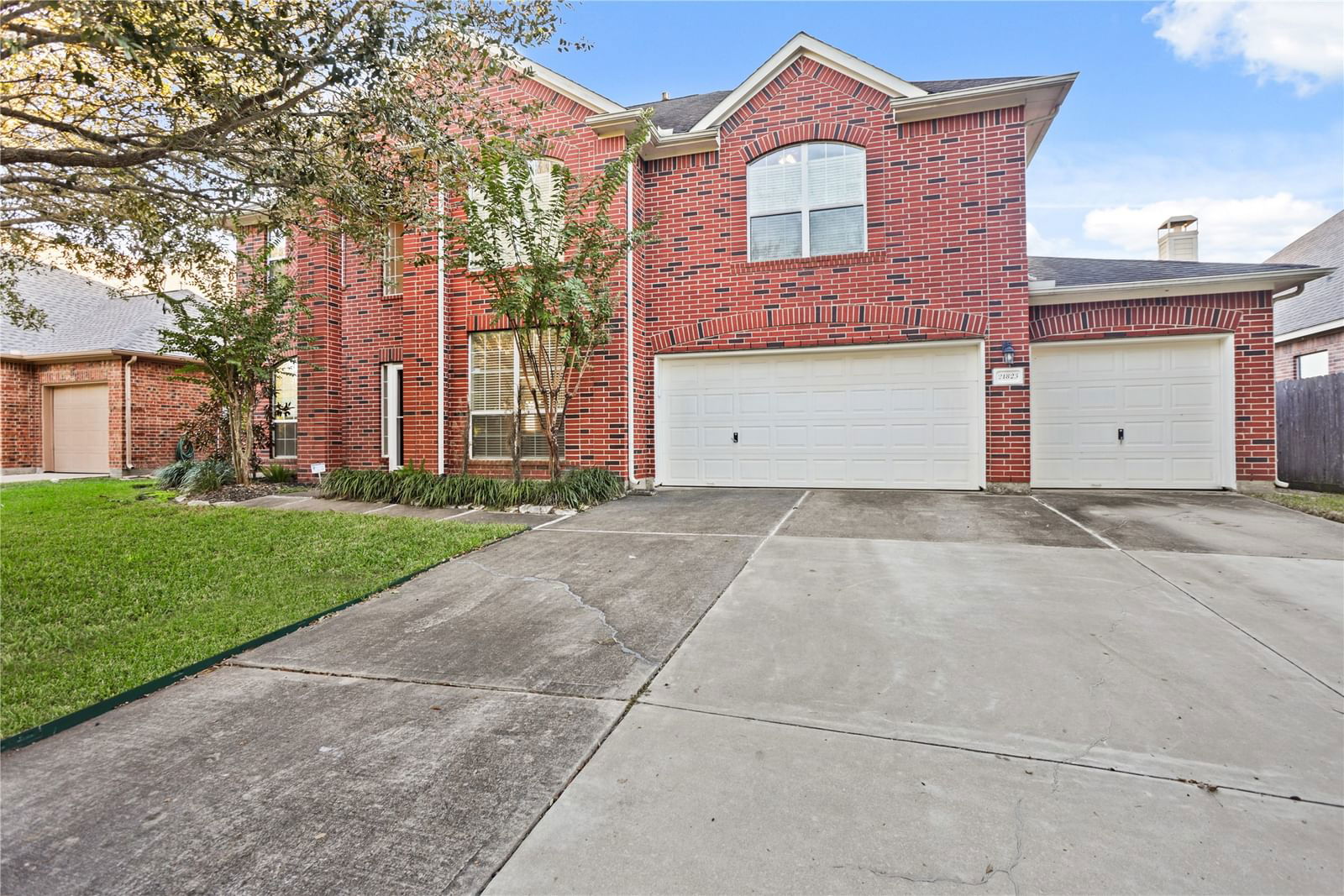 Real estate property located at 21823 Honeysuckle Grove, Fort Bend, Riverpark West, Richmond, TX, US