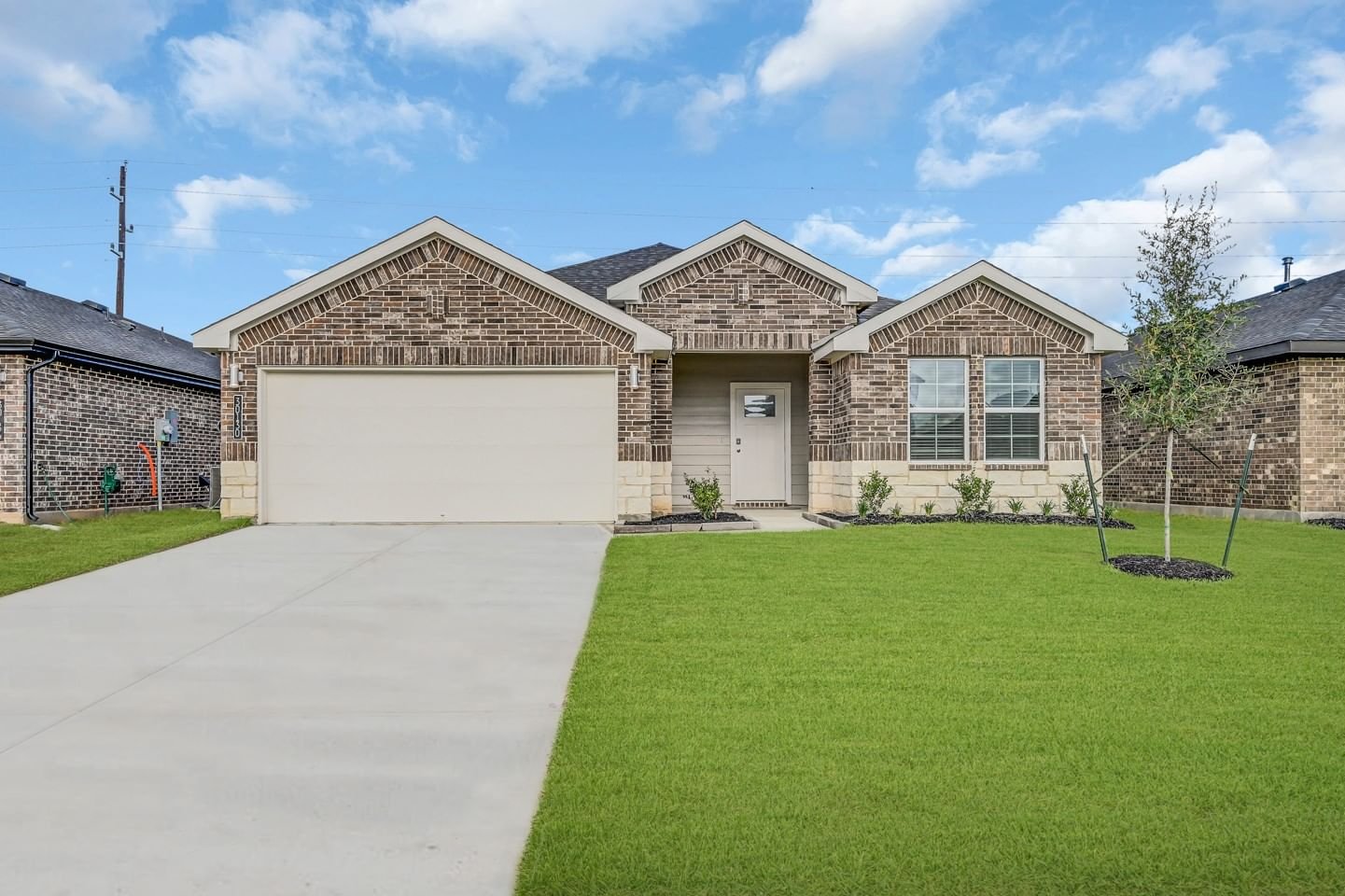 Real estate property located at 2704 Willow Gulch Way, Fort Bend, Bryan Grove, Rosenberg, TX, US