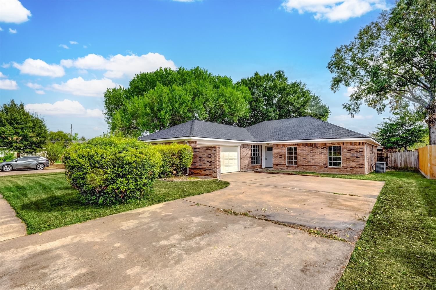 Real estate property located at 16603 Ben Nevis, Harris, Houston, TX, US
