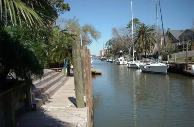 Real estate property located at 98 Bayou, Galveston, LAZY BEND, Kemah, TX, US