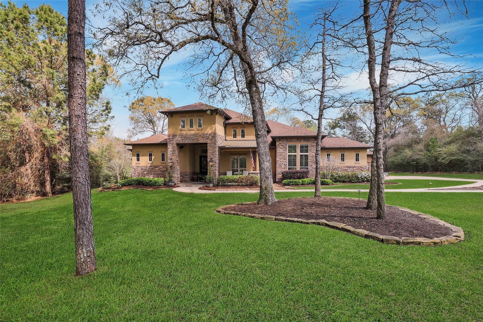 Real estate property located at 26130 Crown Ranch, Montgomery, Crown Ranch 01, Montgomery, TX, US