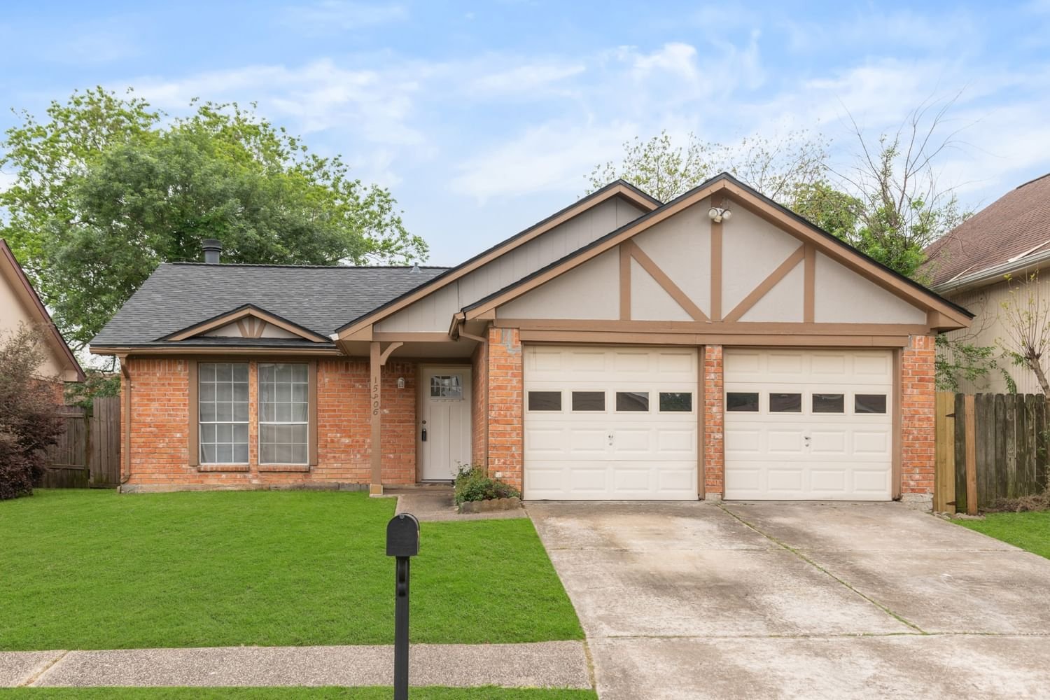 Real estate property located at 15306 Silver Green, Harris, Sterling Green Sec 05, Channelview, TX, US