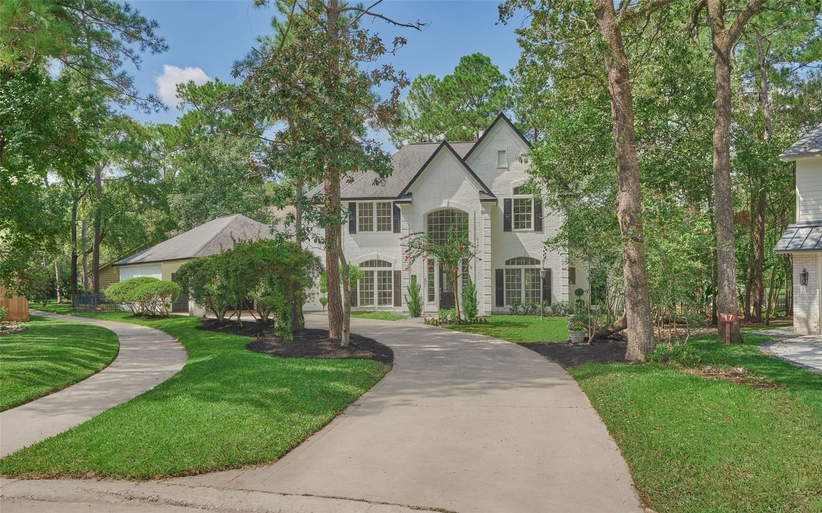 Real estate property located at 15 Maystar, Montgomery, The Woodlands Grogans Mill, The Woodlands, TX, US