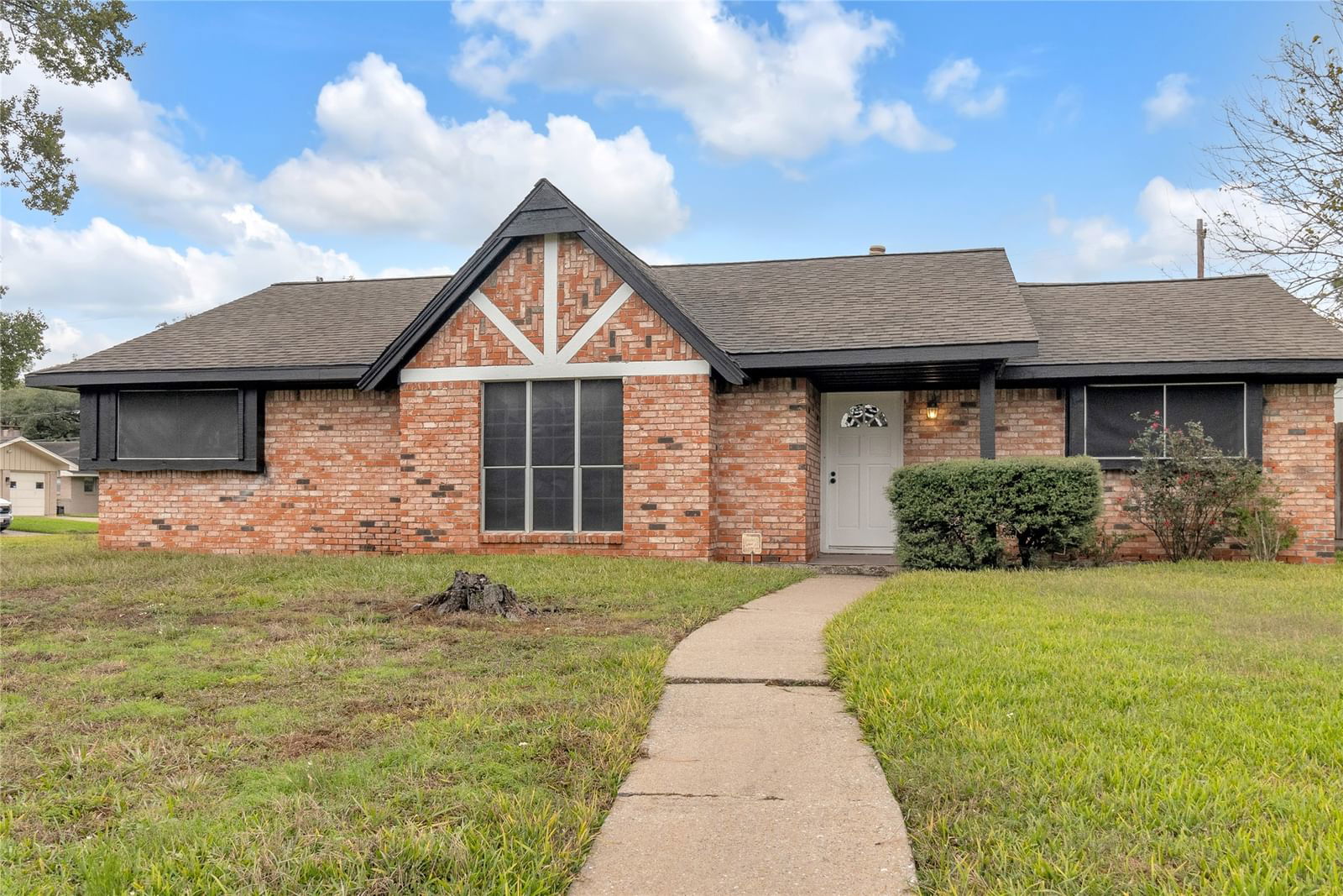 Real estate property located at 5012 Arrowhead, Harris, Country Club Oaks Sec 02, Baytown, TX, US