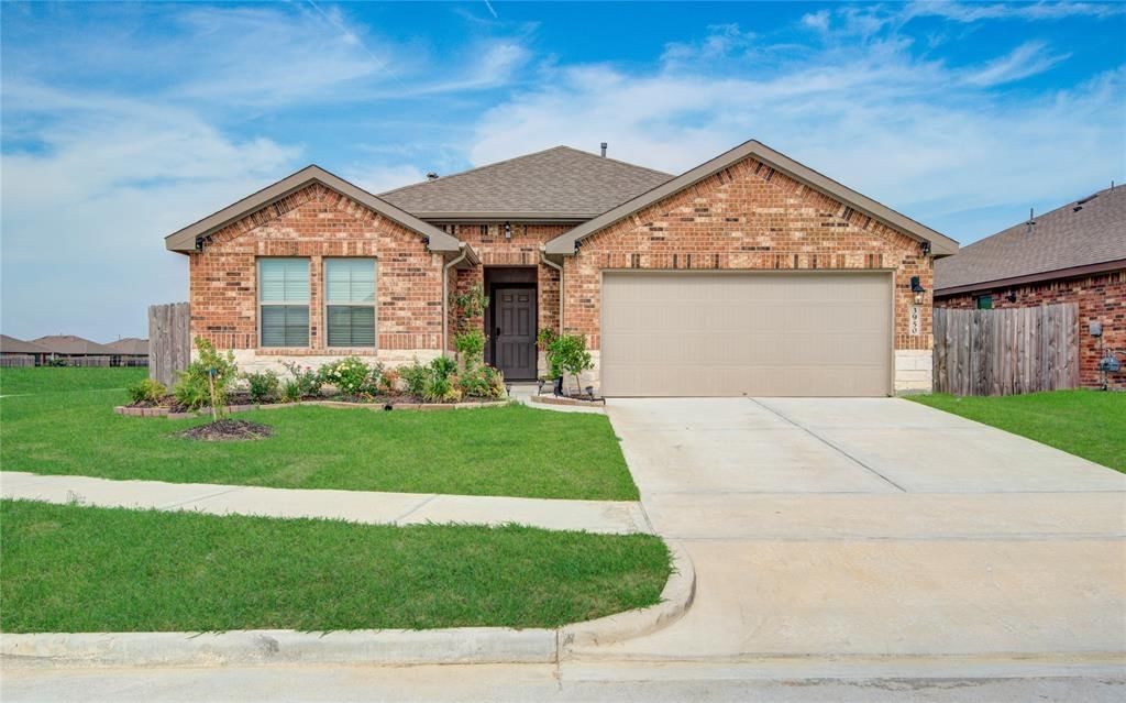 Real estate property located at 3950 Country Club, Harris, Goose Crk Reserve Sec 5, Baytown, TX, US