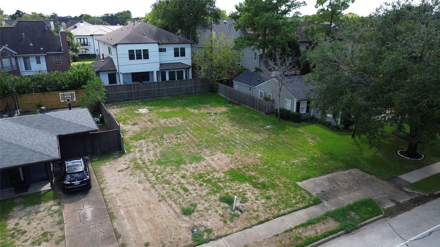 Real estate property located at 4911 Evergreen, Harris, Teas Garden Sec 02, Bellaire, TX, US