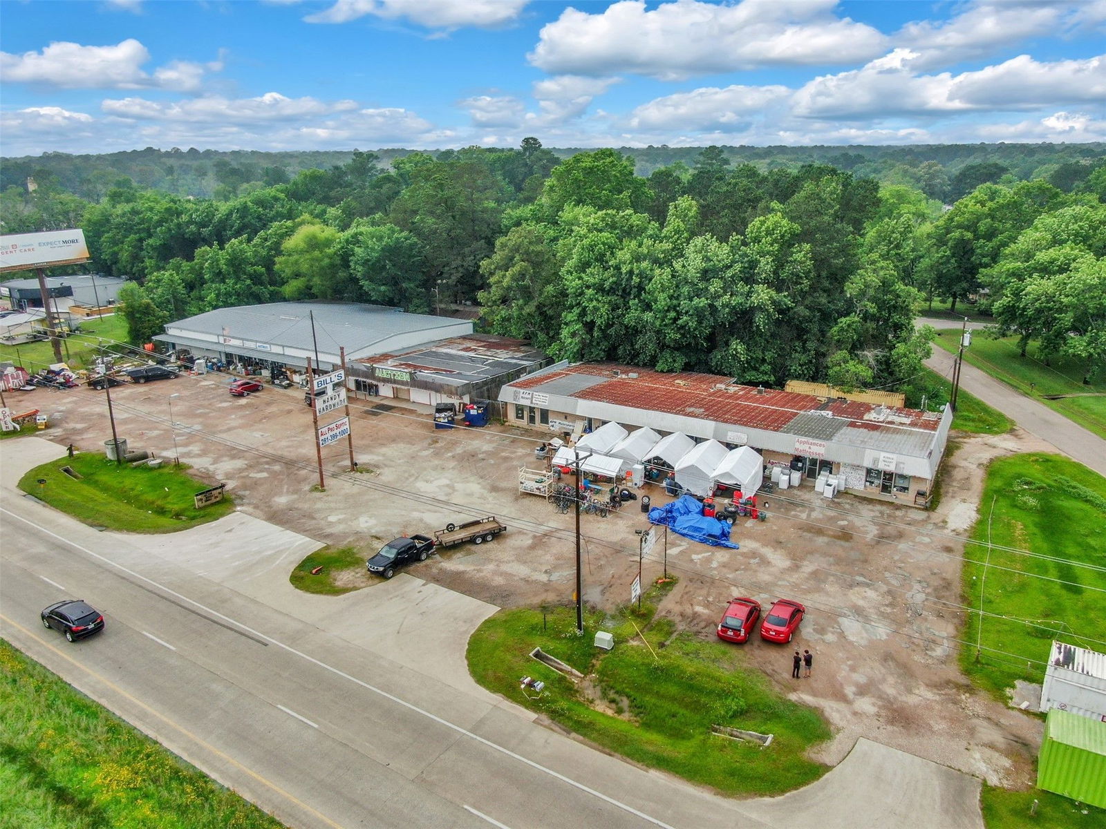 Real estate property located at 18020 US Highway 59, Montgomery, Laird, New Caney, TX, US