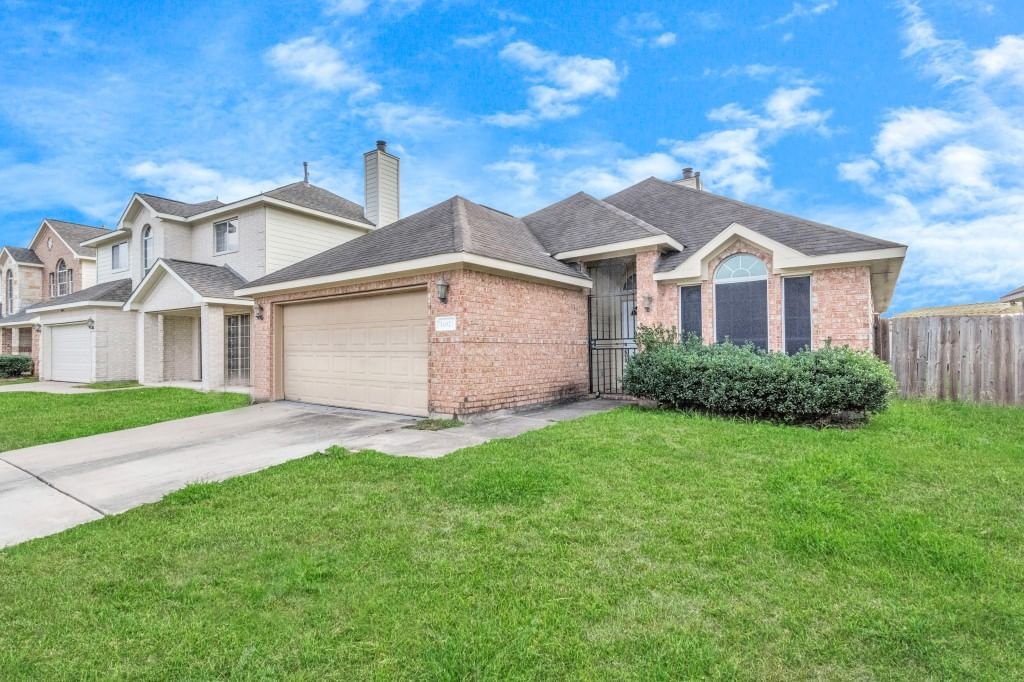 Real estate property located at 11927 Rosecroft, Harris, Kingdom Come Place Sec 1, Houston, TX, US