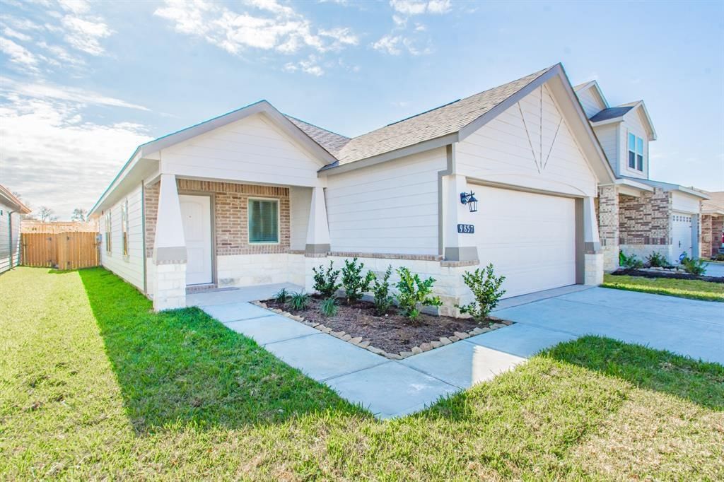 Real estate property located at 6431 Downey, Fort Bend, Glendale Lakes, Rosharon, TX, US