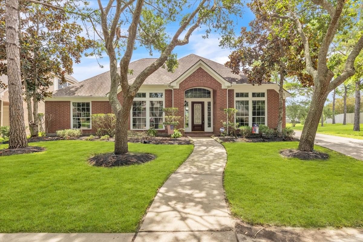 Real estate property located at 3006 Autumn Creek, Harris, Autumn Creek Sec 1, Friendswood, TX, US