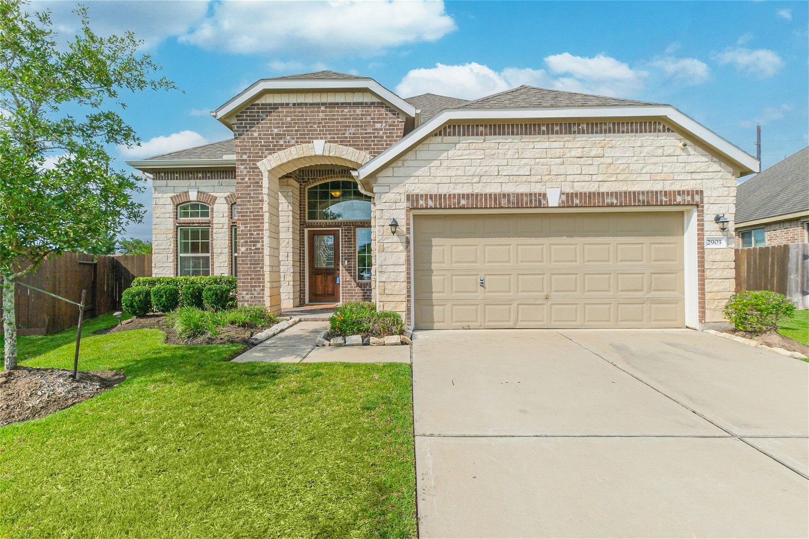 Real estate property located at 2903 Shadowbrook Chase, Fort Bend, Katy, TX, US