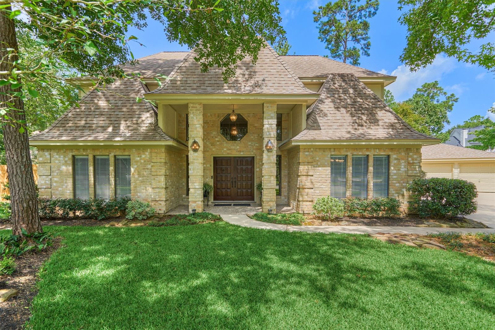 Real estate property located at 4 Rusty Ridge, Montgomery, The Woodlands Cochrans Crossing, The Woodlands, TX, US