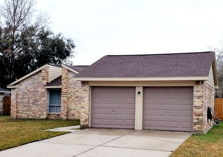 Real estate property located at 24011 Merry Oaks, Harris, North Spring, Spring, TX, US
