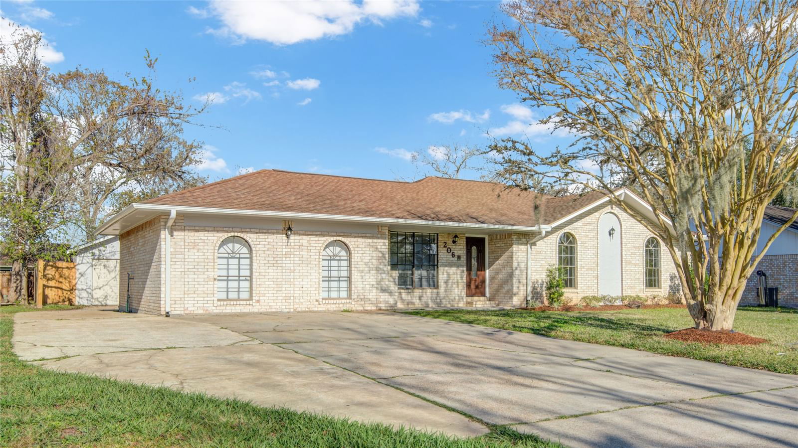 Real estate property located at 206 Dogwood, Brazoria, Magnolia Park Sec 1 Lake Jack, Lake Jackson, TX, US