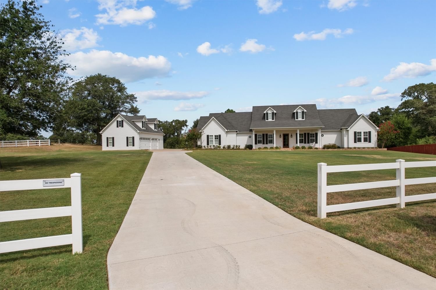 Real estate property located at 14544 County Road 192, Smith, Tyler, TX, US