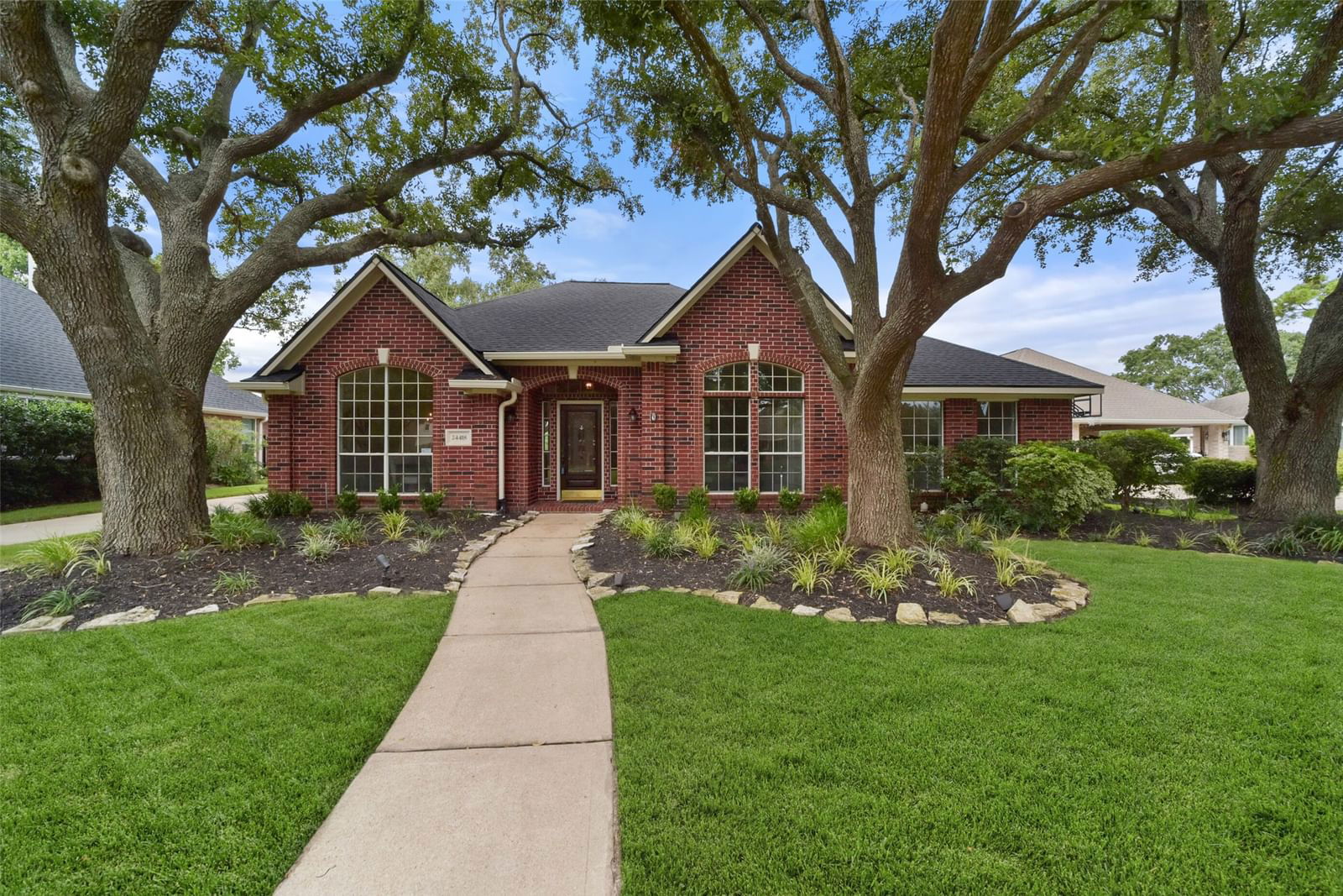 Real estate property located at 24418 Bay Hill, Fort Bend, Falcon Point Sec 1, Katy, TX, US