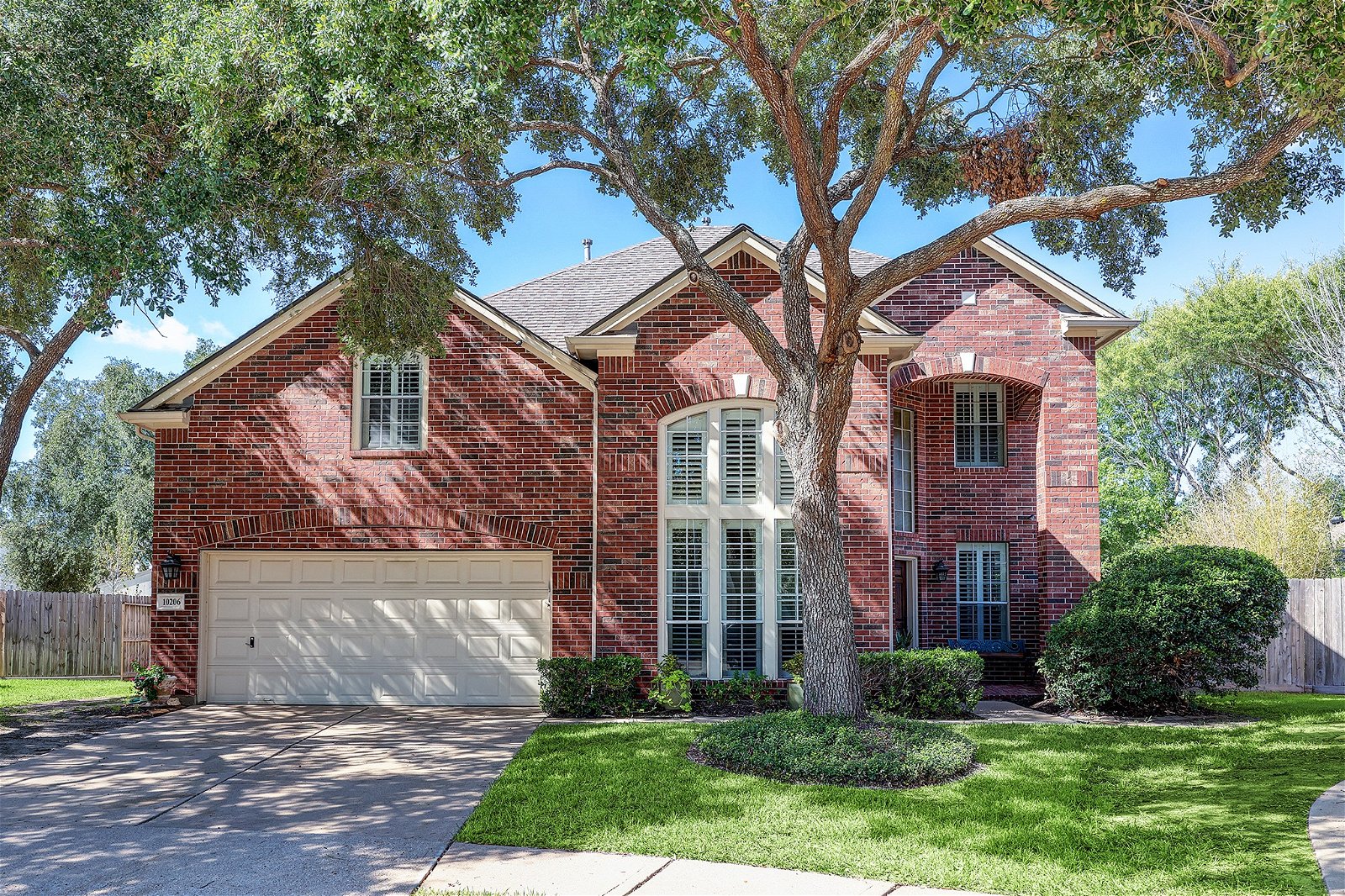 Real estate property located at 10206 Laurel Branch, Harris, Willow Pointe, Houston, TX, US