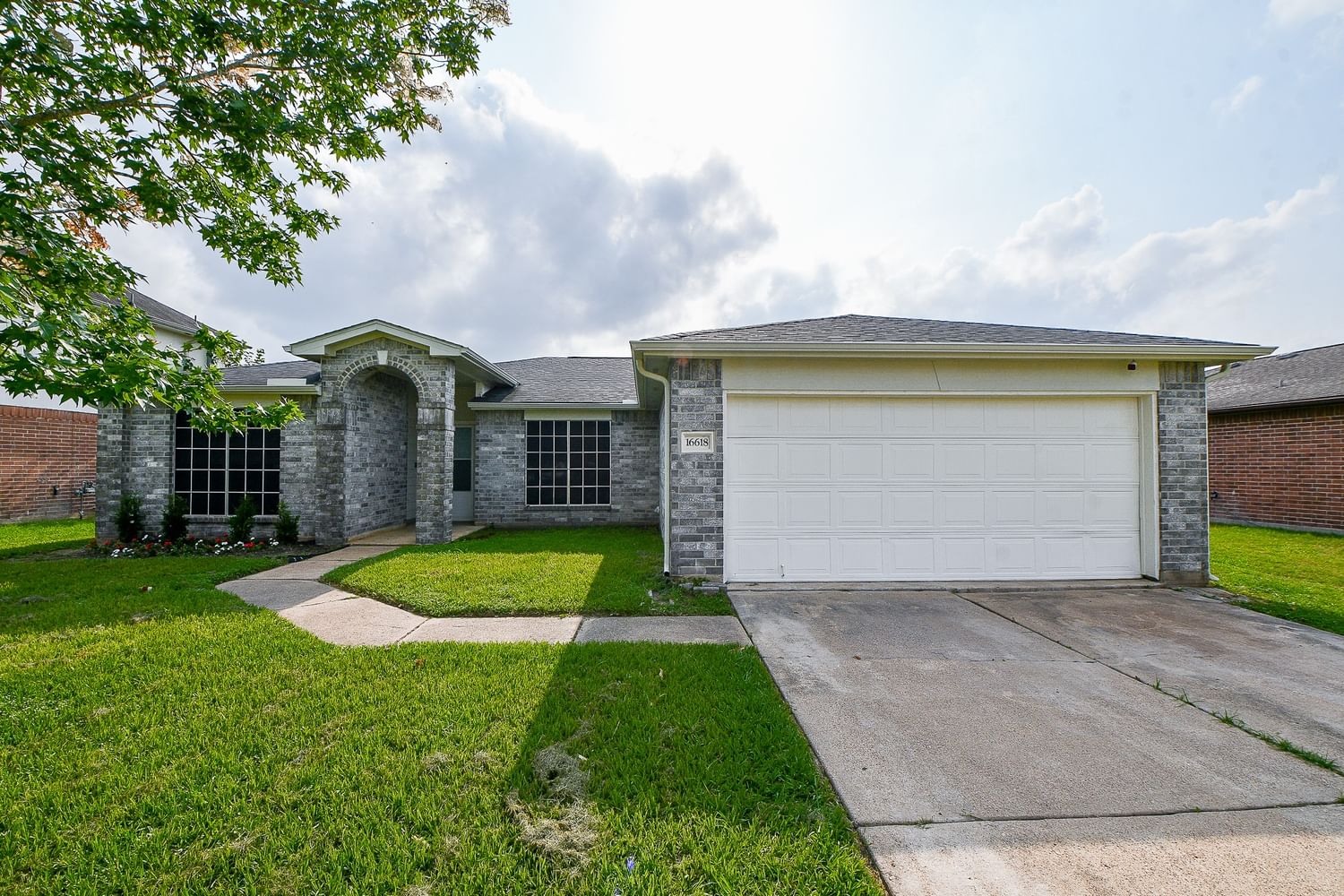 Real estate property located at 16618 Rippleridge, Fort Bend, Green Valley Estates, Houston, TX, US