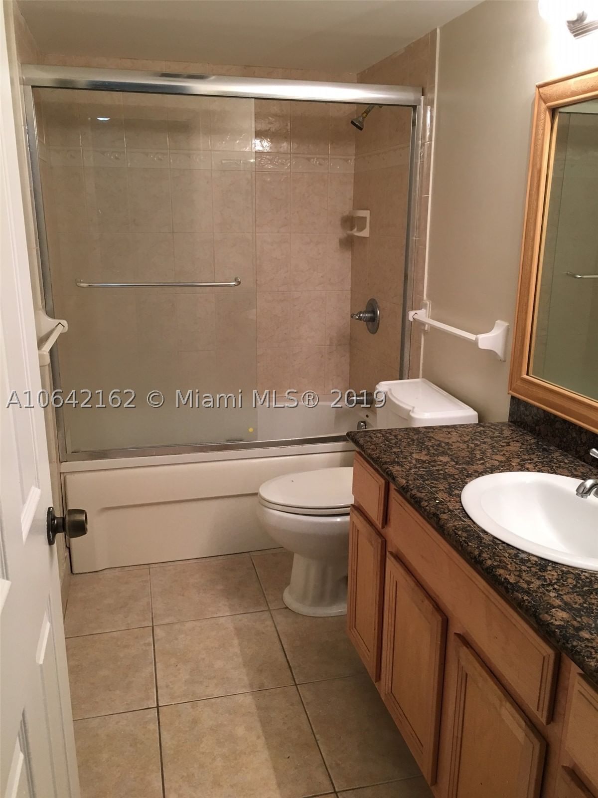 Real estate property located at 4170 Inverrary Dr #111, Broward, Manors Of Inverrary, Lauderhill, FL