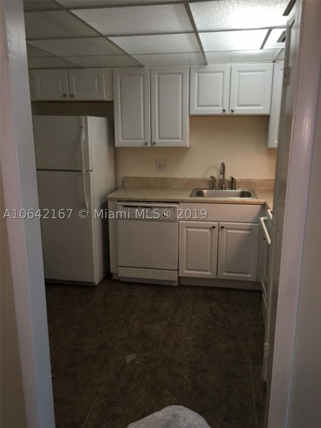 Real estate property located at 4164 Inverrary Dr #813, Broward, Manors Of Inverrary, Lauderhill, FL
