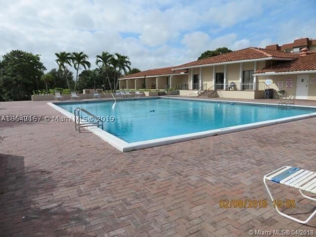 Real estate property located at 4164 Inverrary Dr #813, Broward, Manors Of Inverrary, Lauderhill, FL