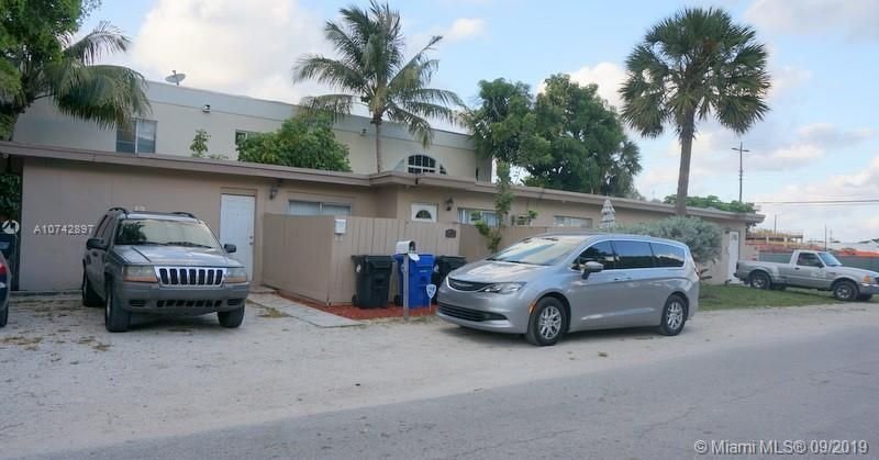 Real estate property located at 411 7th St, Broward County, Fort Lauderdale, FL