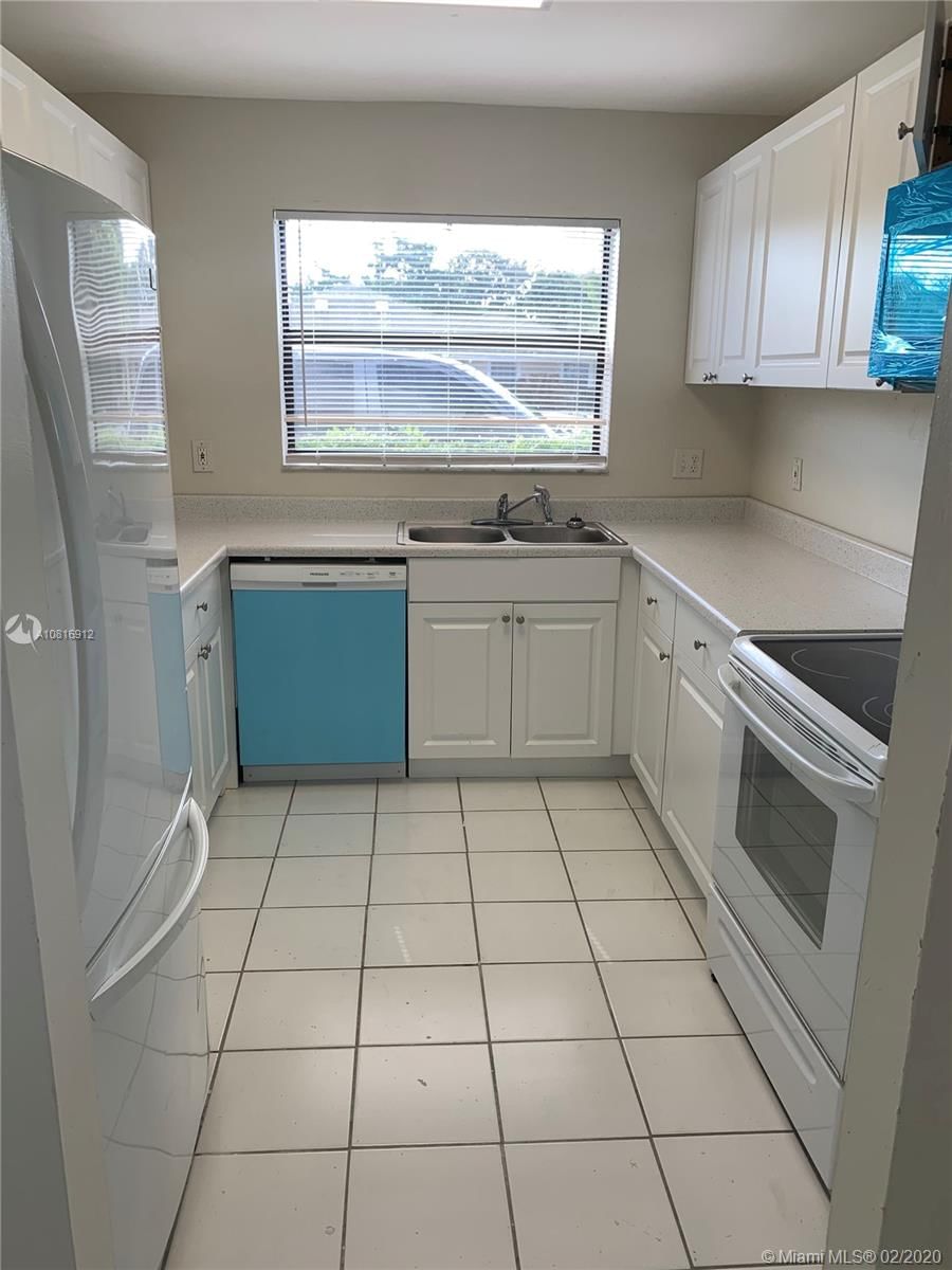 Real estate property located at 1316 White Pine Dr #8-C, Palm Beach, SOUTH SHORE 4 OF WELLINGT, Wellington, FL