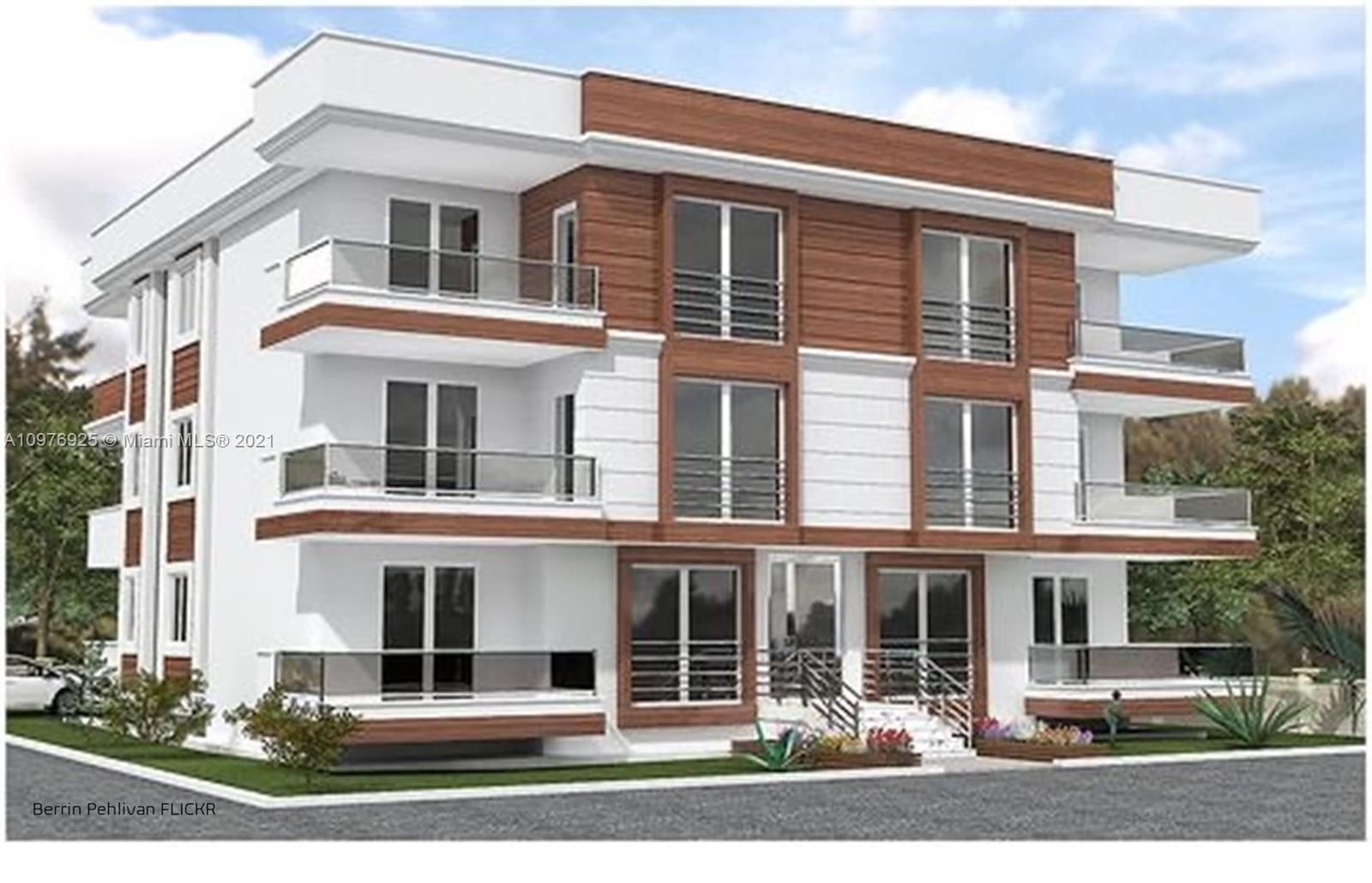 Real estate property located at 813 29th St, Miami-Dade County, Miami, FL