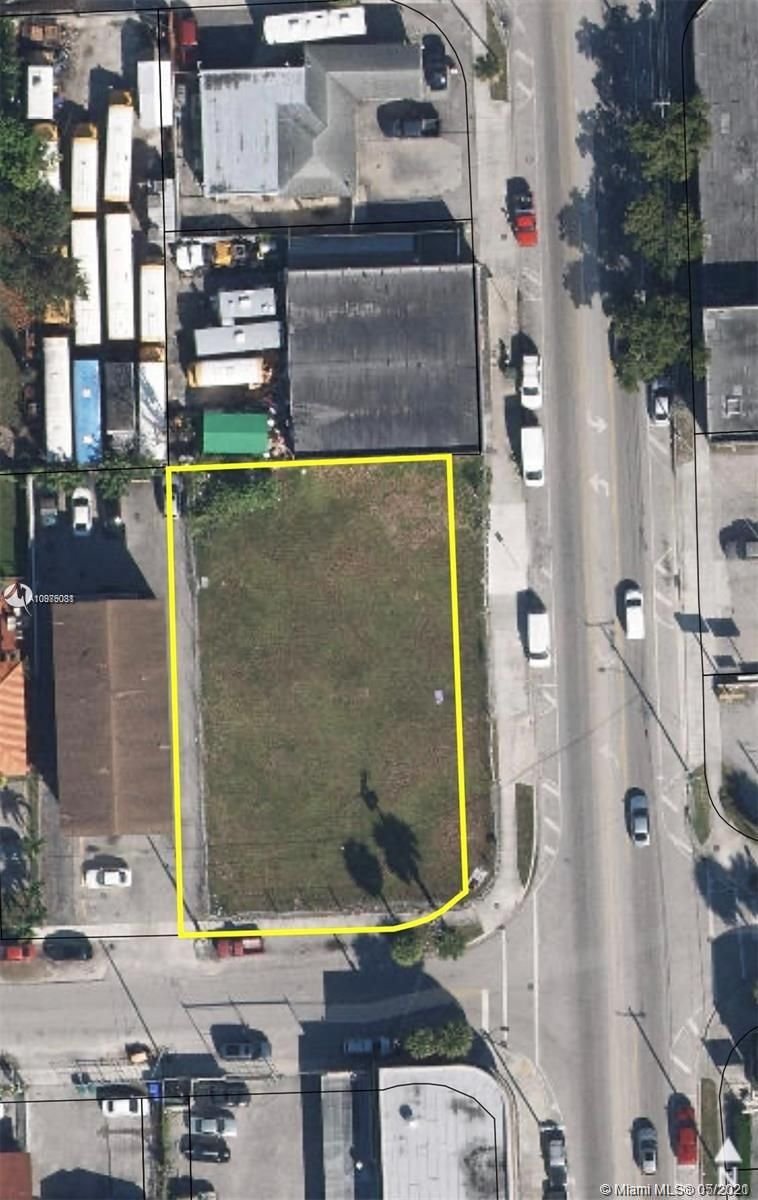 Real estate property located at 1701 15th St, Miami-Dade County, Miami, FL