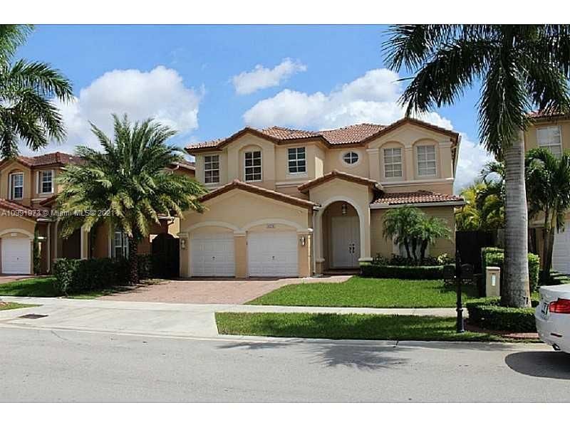 Real estate property located at 8551 110th Ave, Miami-Dade County, Doral, FL