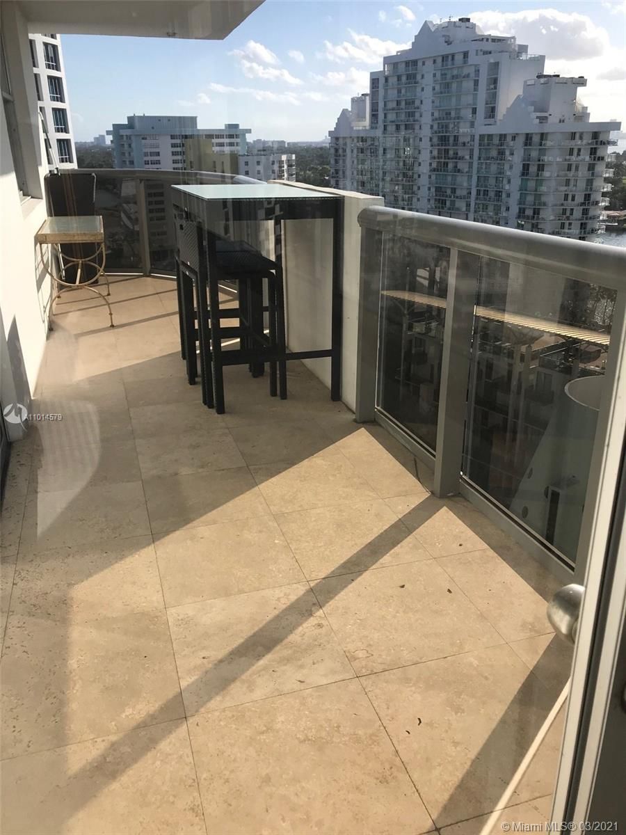 Real estate property located at 6039 Collins Ave #1728, Miami-Dade County, Miami Beach, FL