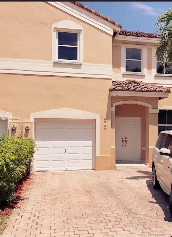 Real estate property located at 16909 33rd Ct #16909, Broward County, Fort Lauderdale, FL